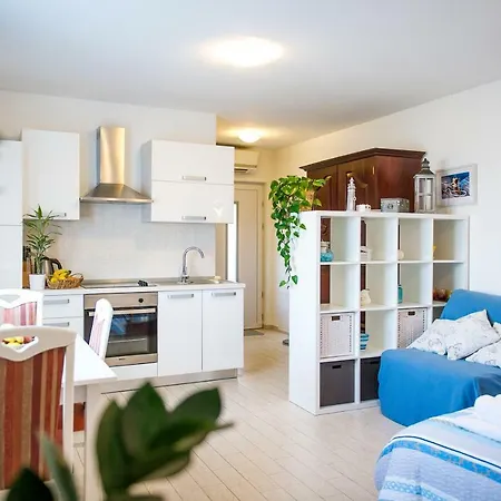 Apartma Seca Portoroz Exterior photo
